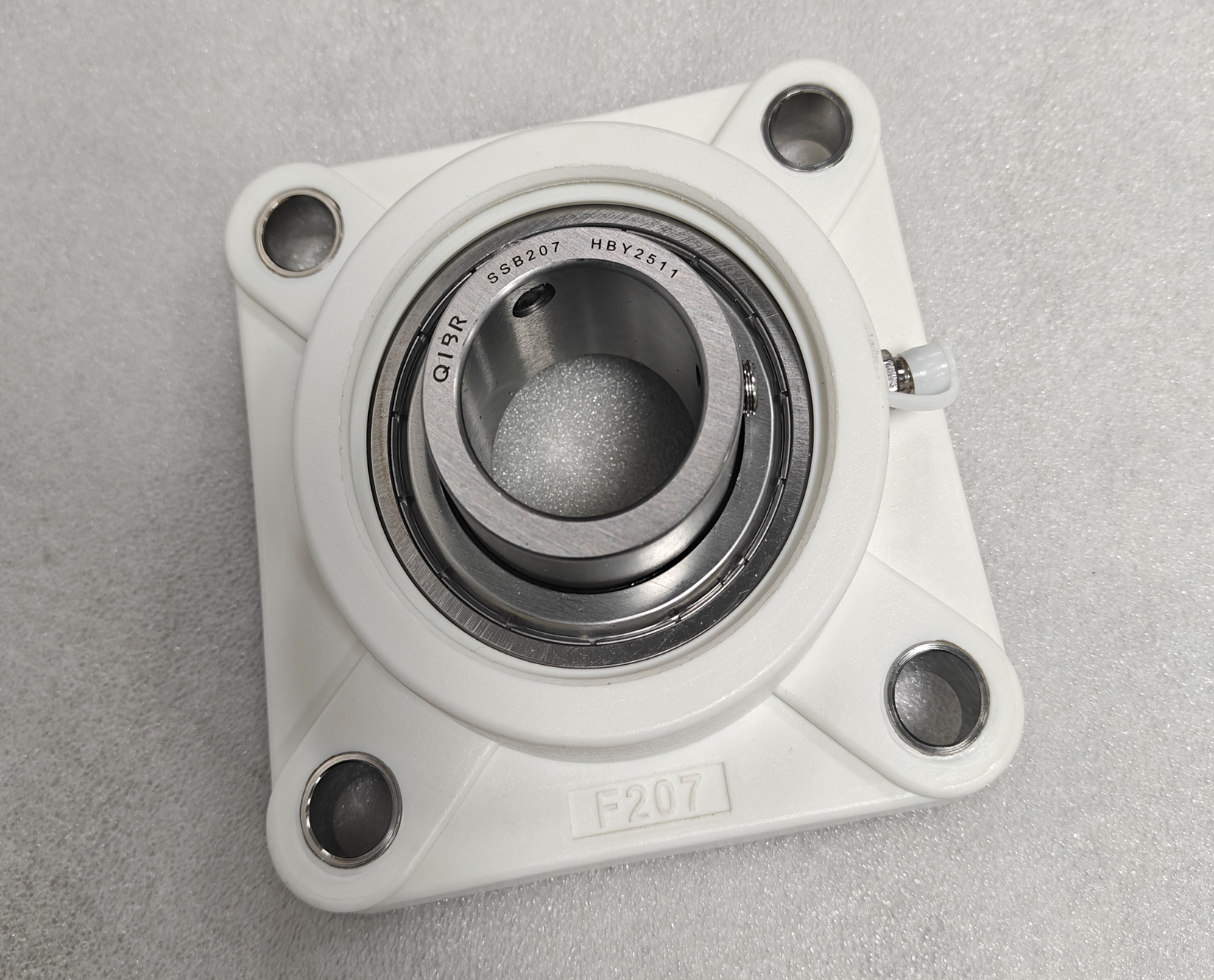 Lagereinheiten aus Edelstahl gewinnen weltweit an Bedeutung, da die Industrie zunehmend auf korrosionsbeständige Lösungen setzt